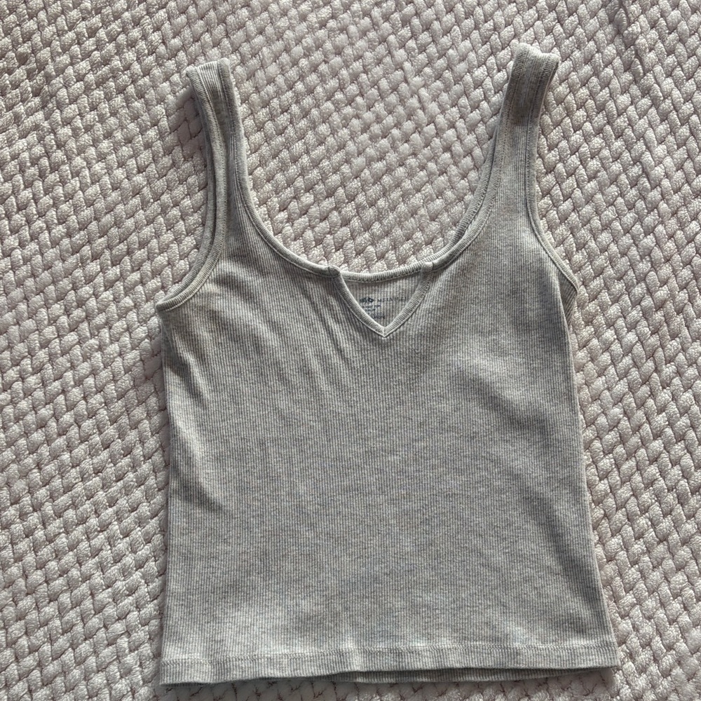 Brandy Melville Light Gray Ribbed V-Neck Tank